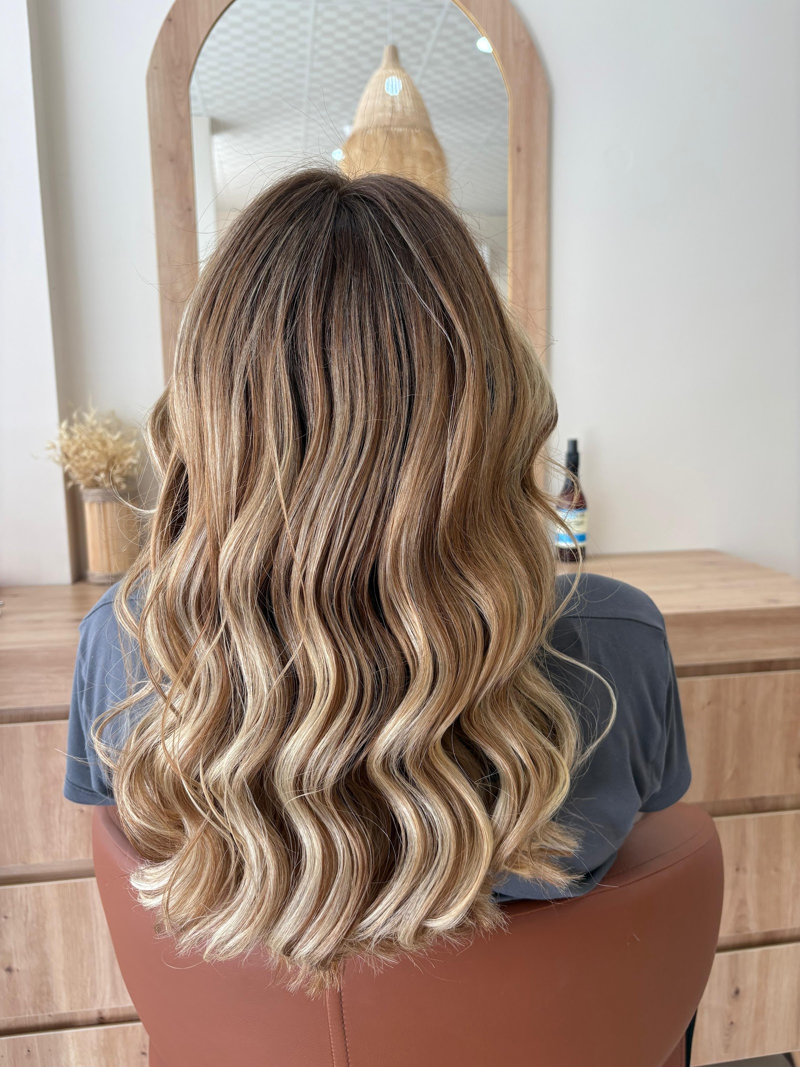 Gülcan inci hair salon