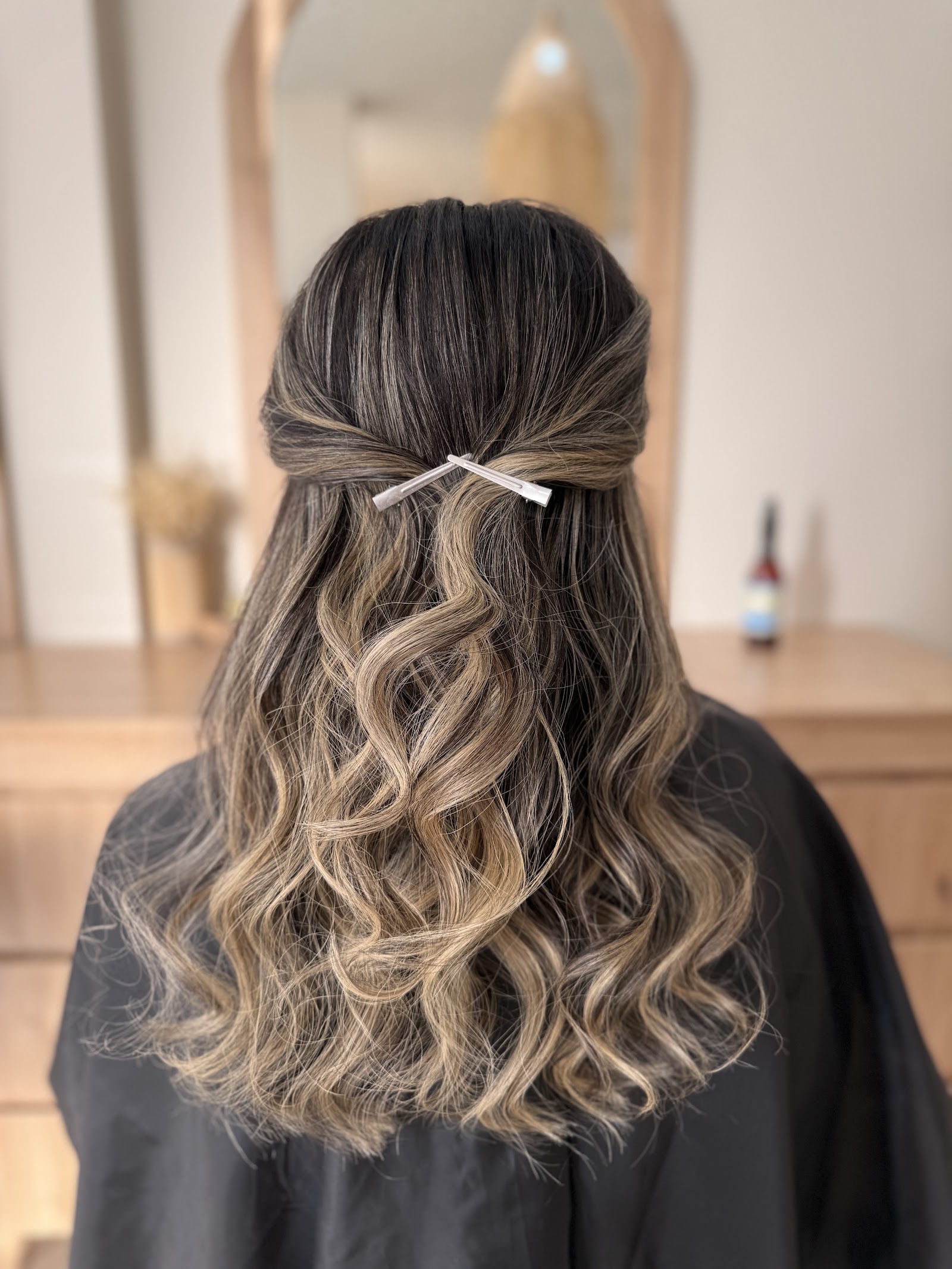 Gülcan inci hair salon