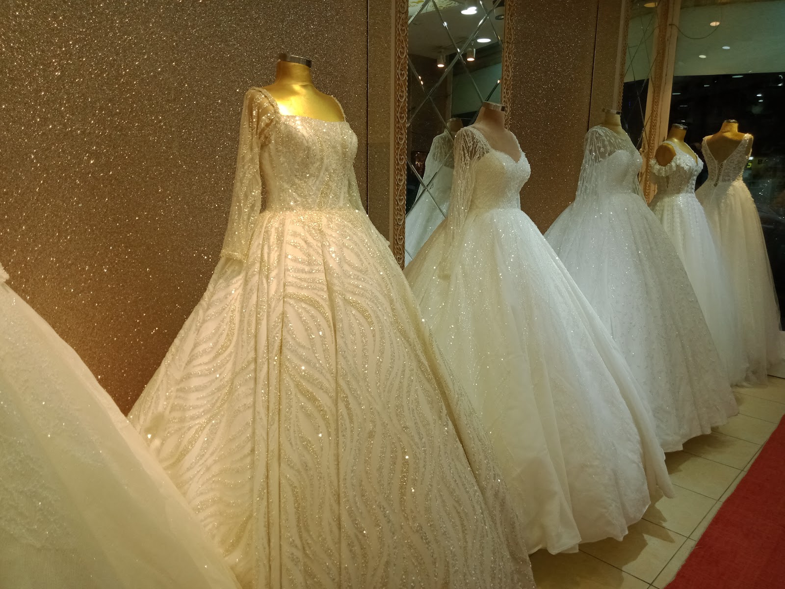 Miss sahra gelinlik &küafer salonu